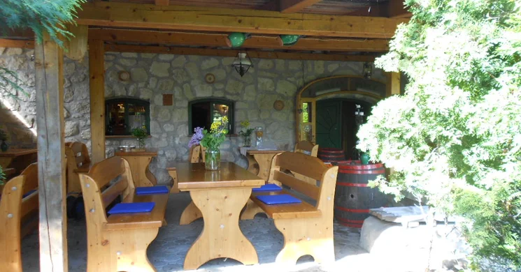 Szent András Fogadó Hidegség