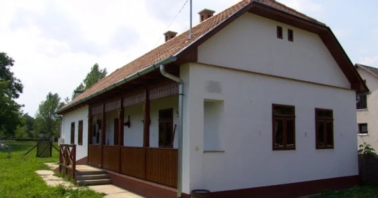 Hagyományőrző és Oktatássegítő Tájház Tiszadada