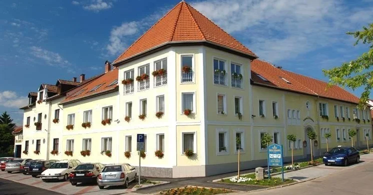 Hotel Korona Eger